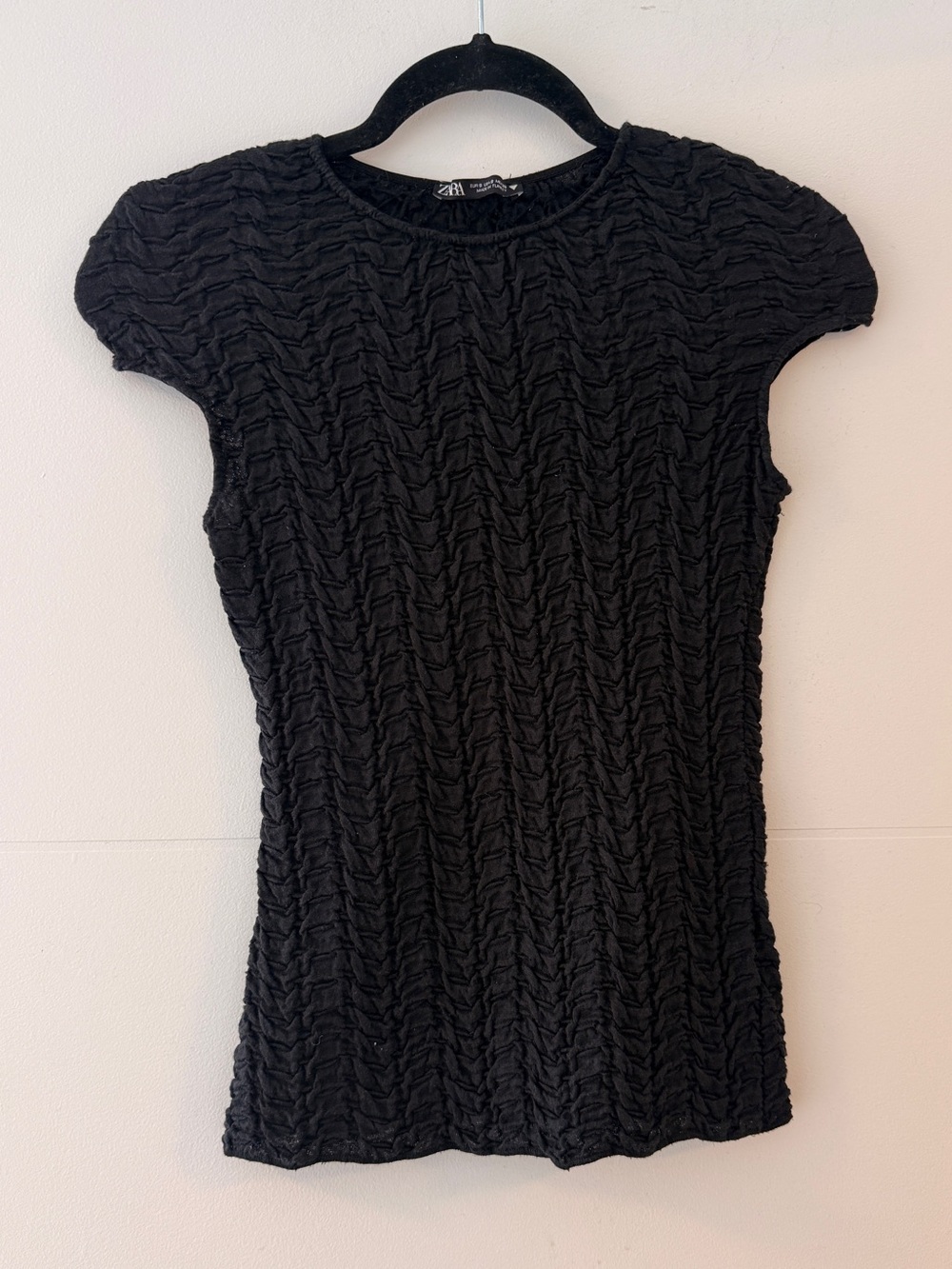 Zara Black Textured Ruched Short Sleeve Top Size S
